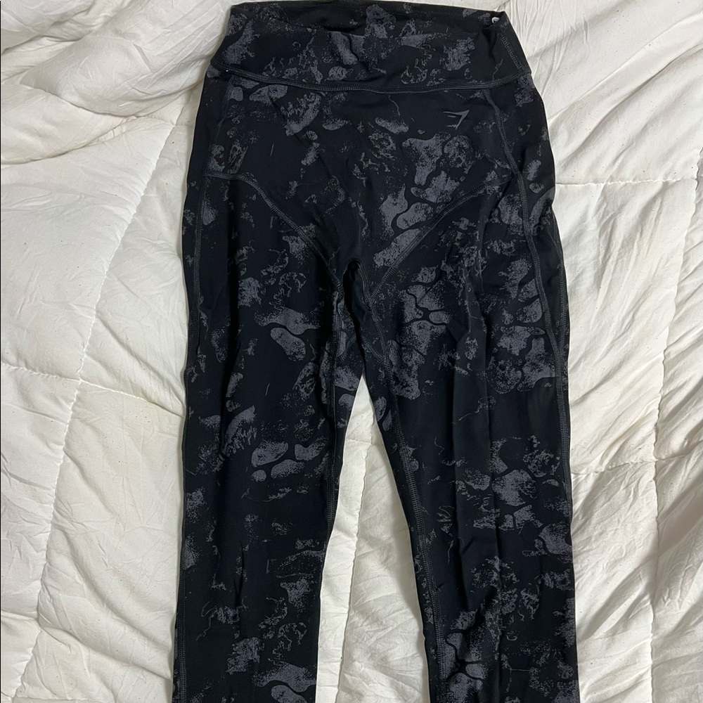 KK fit gymshark leggings (limited edition)